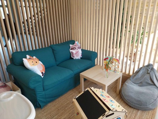 Koutek poskytuje rodinám soukromí.