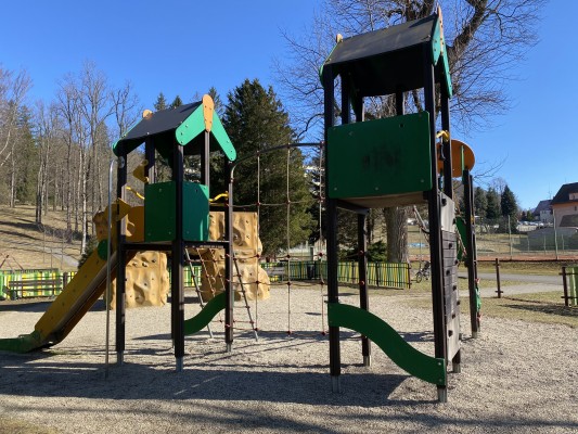 hřiště ve Smetanových sadech