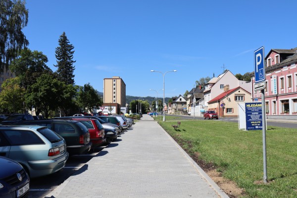 Lipovská se dočkala nových chodníků