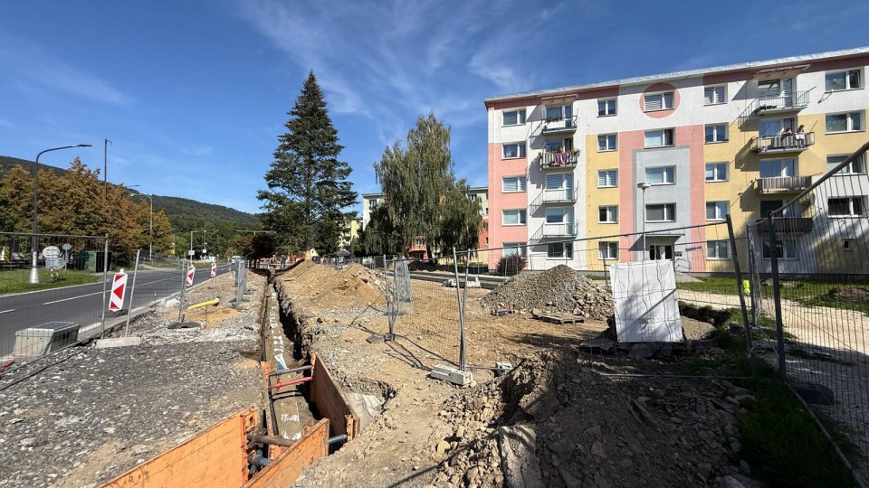Revitalizace Pod Chlumem pokračuje, další práce začnou v Husově ulici