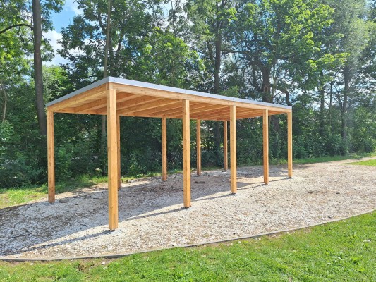 Nový přístřešek ve Skateparku